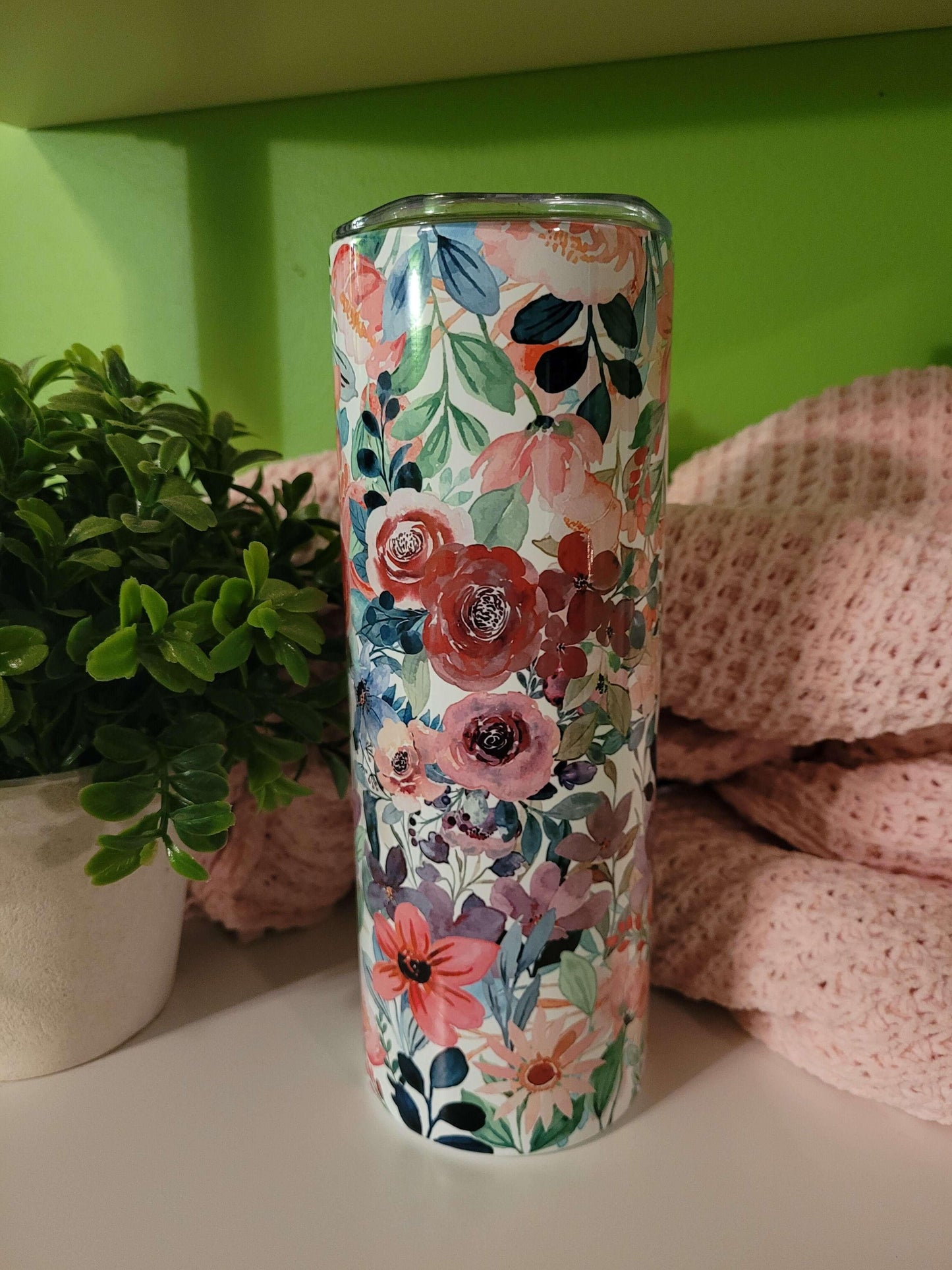 Vaso delgado de 20 oz con diseño de flores primaverales coloridas