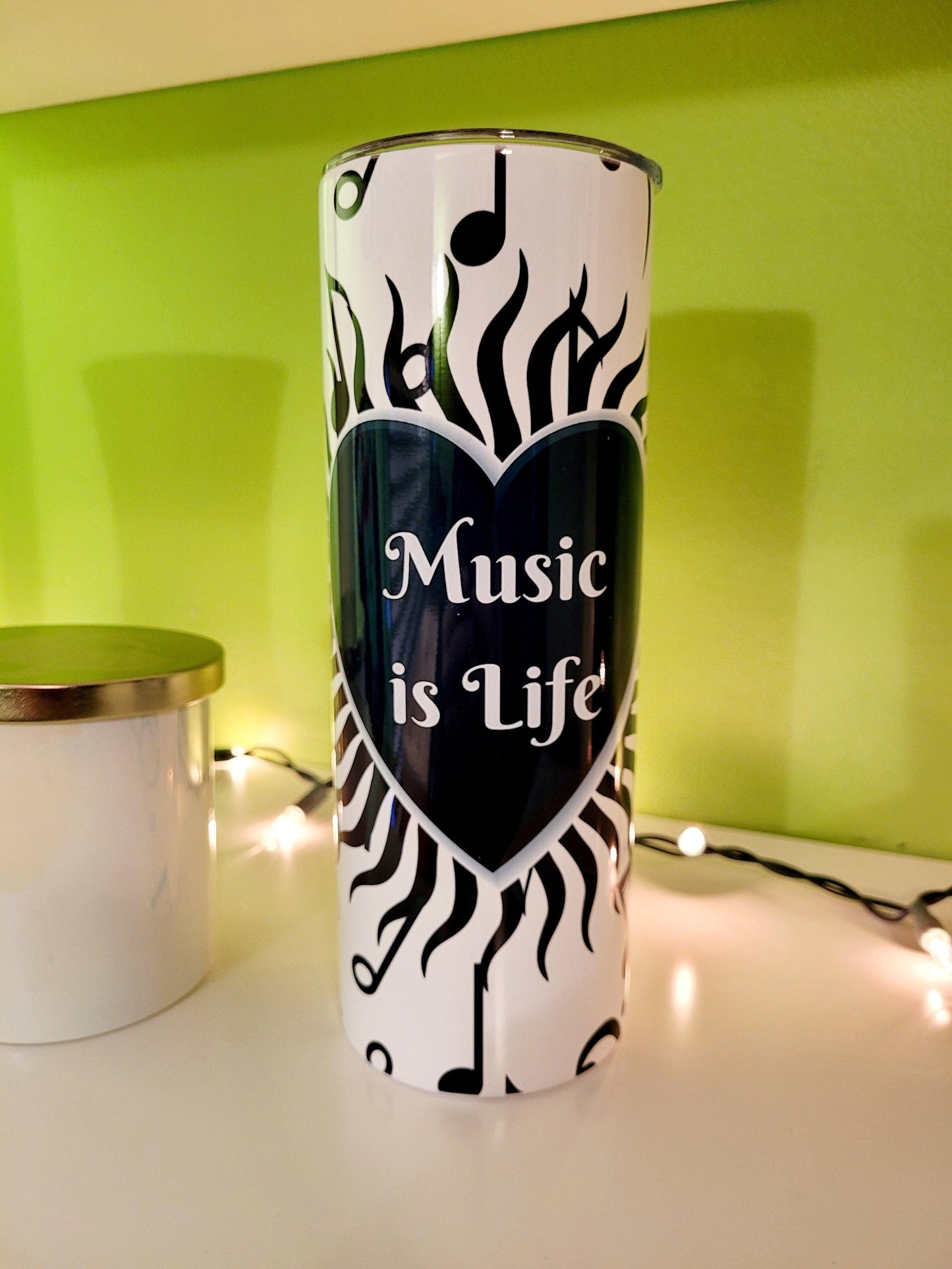 Vaso delgado de 20 oz "La música es vida"